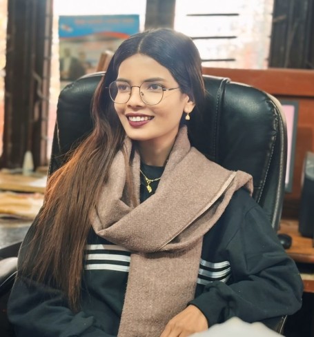 समिक्षा सुनार